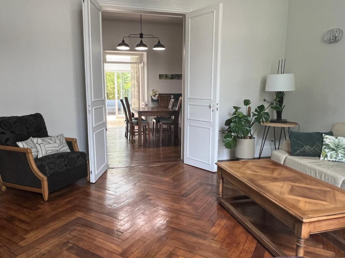 Les Suites Angevines Angers Exterior photo
