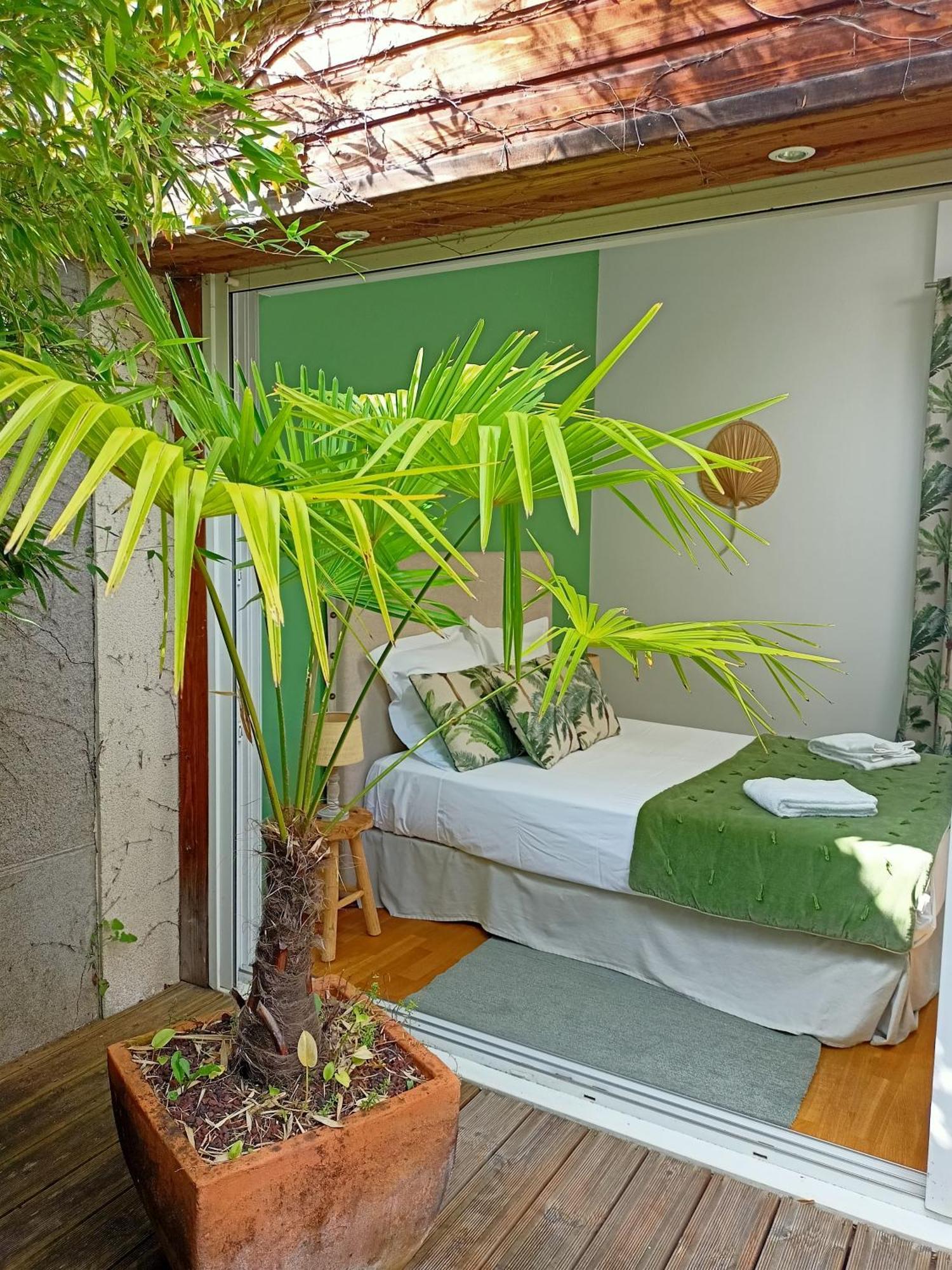 Les Suites Angevines Angers Exterior photo
